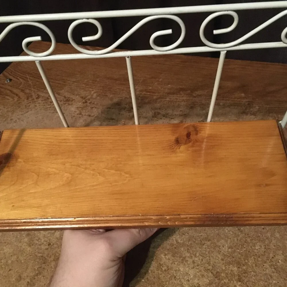 VINTAGE FARMHOUSE COTTAGE WHITE SCROLL METAL WOOD WALL SHELF 14.25 X 15.25 X5.25